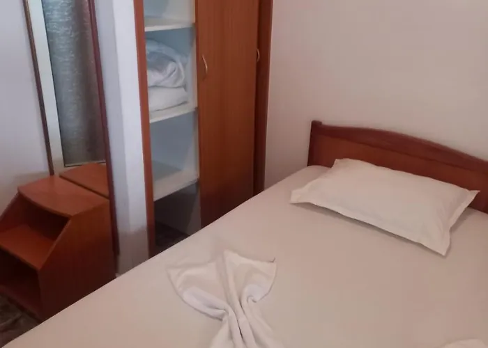 Casa Phoenix Δωμάτια σε οικογενειακή κατοικία